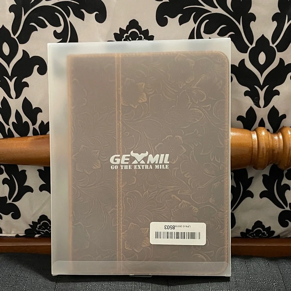 Brown Leather Floral IPad 10.9 Case